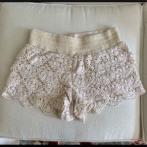 White Scalloped Lace Shorts